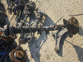 Fuzeta cu amortizor dreapta fata Suzuki SX4 2014