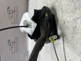 Broasca dreapta fata Nissan Qashqai 2012