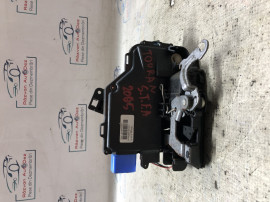 Broasca stanga fata Volkswagen Touran 2005