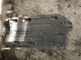 Scut lateral stanga Peugeot 5008 2020