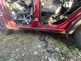 Prag stanga tabla Nissan Qashqai 2012