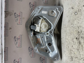 Macara geam stanga spate Skoda Yeti 2012