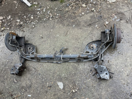 Punte spate Nissan Pulsar 1.2 Benzina 2015