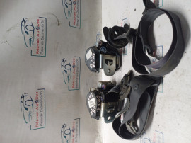 Set Centuri fata cu capsa Volkswagen Golf 6 - Motorina 2009
