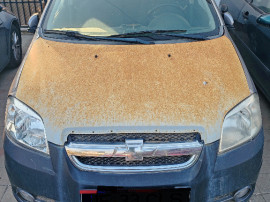 Chevrolet Aveo accidentat si avariat