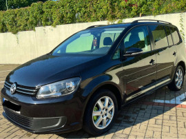 VW Touran 2011 E5