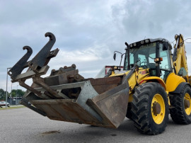 2011 Buldoexcavator New Holland B115B