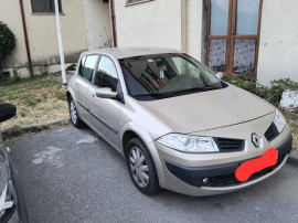 Dezmembrez Renault megane 2 2008 1.5 dci