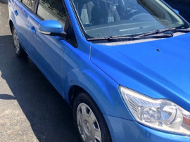 Ford Focus 2010 Sedan 1.6 benzina Dublu Climatronic