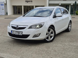 Opel Astra J 2011 1.7 CDTI 110 CP euro 5 / RATE fara avans