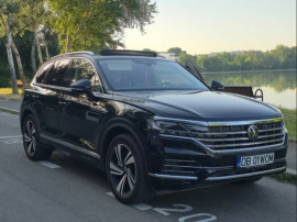 VW Touareg 2022 3.0 TFSI E-Hybrid 380CP - DYNAUDIO - Suspensie electronica