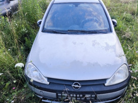 Opel corsa C 2001