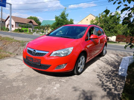 Opel astra j an 2011 benzina 1.6 klimatronic adus recent Germania