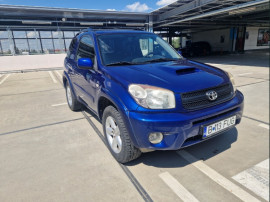 Toyota RAV-4 2.0 D-4D 116 CP &bull; 4x4 Permanent &bull; 237.000 km &bull; &Icirc;nmatriculat