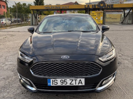 Ford Mondeo Vignale hybrid