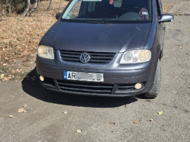 Vw touran 2.0tdi 140cp acte la zi