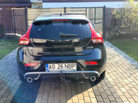 Volvo v40 D3 R-Desig Momentum