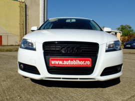 Audi A3 1.4 TFSI Attraction 2011 · 177 226 km · 1 395 cm3 · Benzina