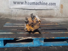 Distribuitor hidraulic spate buldoexcavator Case 580