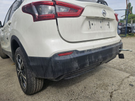 Bara spate Nissan Qashqai 2017