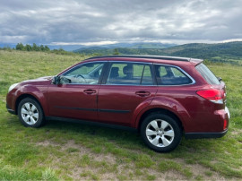 Subaru Outback 2.0