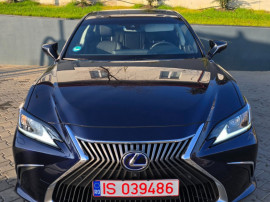 Lexus seria es 300h 2.5 tnga hv 25h- 4x2 cvt executive istoric leasing