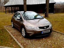 Honda Civic Mk8 1.8i-Vtec