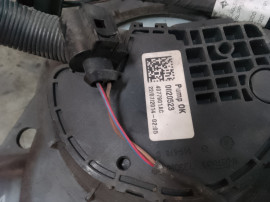 Volan cu comenzi Nissan Pulsar