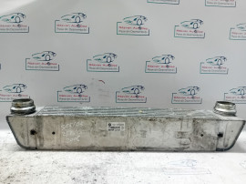 Set Centuri fata cu capsa Audi A6 2012
