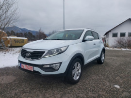 Kia SPORTAGE SUV An 12.2013 motor 1995 cm diesel 150 cp