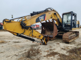 Dezmembrez Excavator Caterpillar 323D