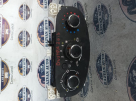 Panou comanda clima Dacia Duster 2013