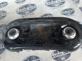 Panou comanda clima Nissan Juke 2011