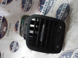 Grila ventilatie stanga Skoda Yeti 2015