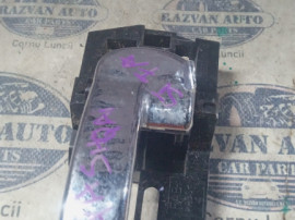 Maner interior stanga fata Nissan Qashqai 2011