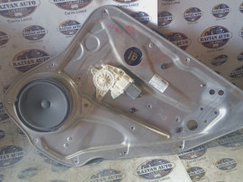 Macara geam dreapta spate Mercedes C 220 2010