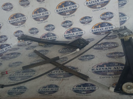 Macara geam stanga fata Volkswagen Polo 2010