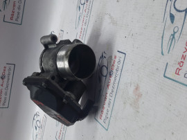 Clapeta acceleratie Audi A4 B8 2.0 2011
