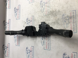 Manete Nissan Juke 2011