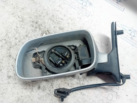 Oglinda stanga incompletă Volkswagen Golf 4 2004