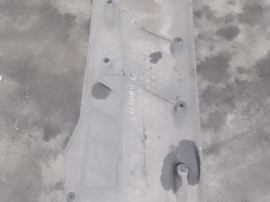 Scut lateral dreapta Volkswagen Tiguan 2010