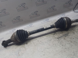 Planetara stanga fata Opel Insignia A 2.0 2010