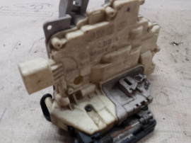 Broasca dreapta spate Volkswagen Golf 5 2008