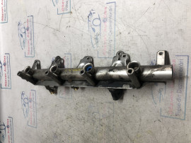 Rampa injectoare Volkswagen Eos 2.0 Benzina 2008