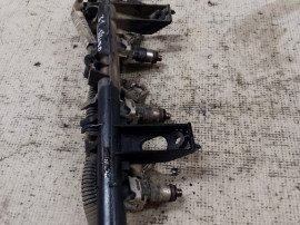 Rampa plus injectoare Dacia Logan 1.2 Benzina 2016