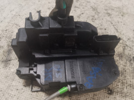 Broasca dreapta spate Nissan Qashqai 2011