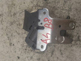 Broasca hayon Audi A4 B8 2011