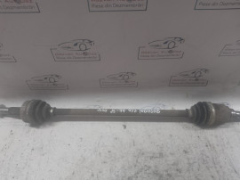 Planetara dreapta spate Nissan Qashqai 1.6 Motorina 2011