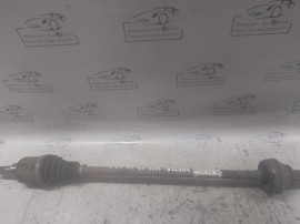 Planetara dreapta spate Dacia Duster 1.5 Motorina 2013