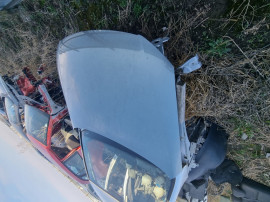 Capota fata Volkswagen Passat B6 Berlina 2006